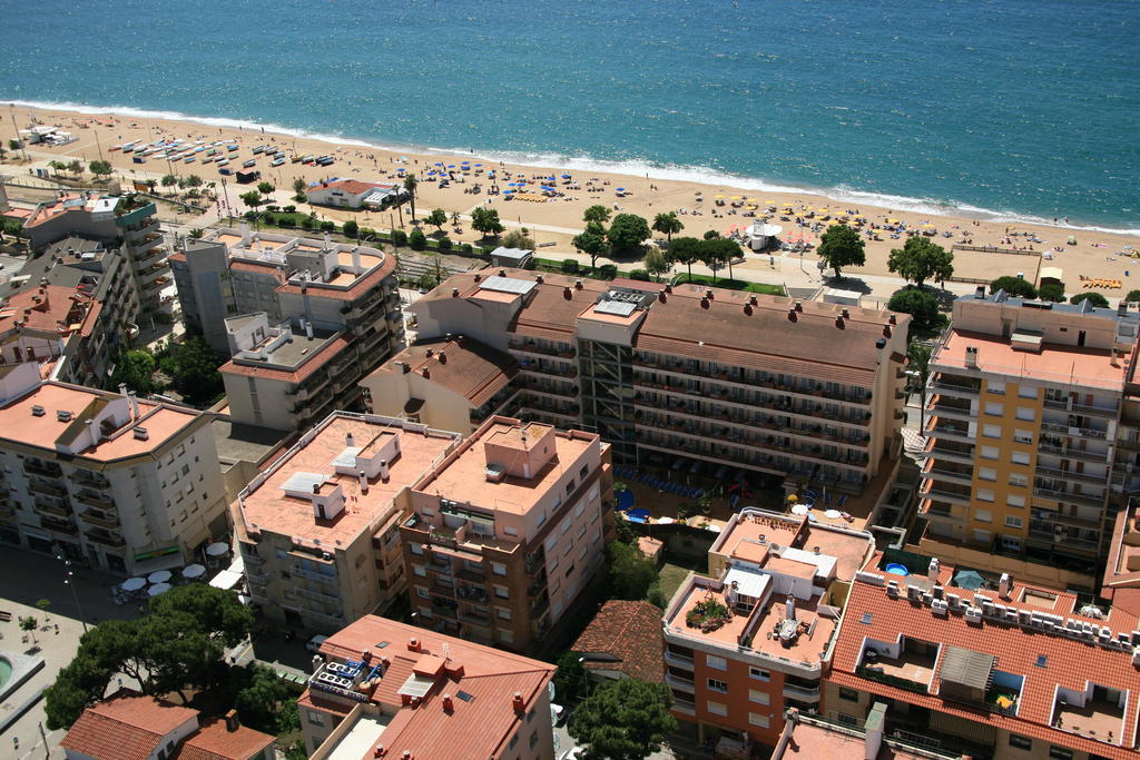 Aqua Hotel Nostre Mar Apartments Pineda de Mar Exterior photo